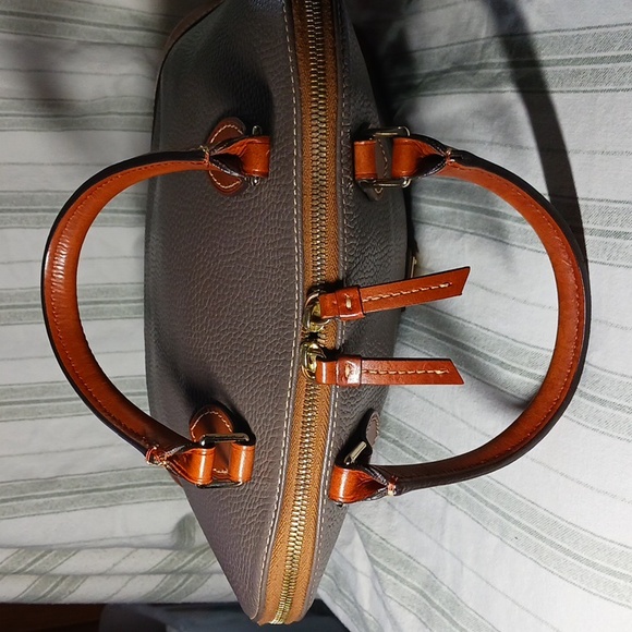 Dooney Zip Zip satchel - Picture 6 of 10